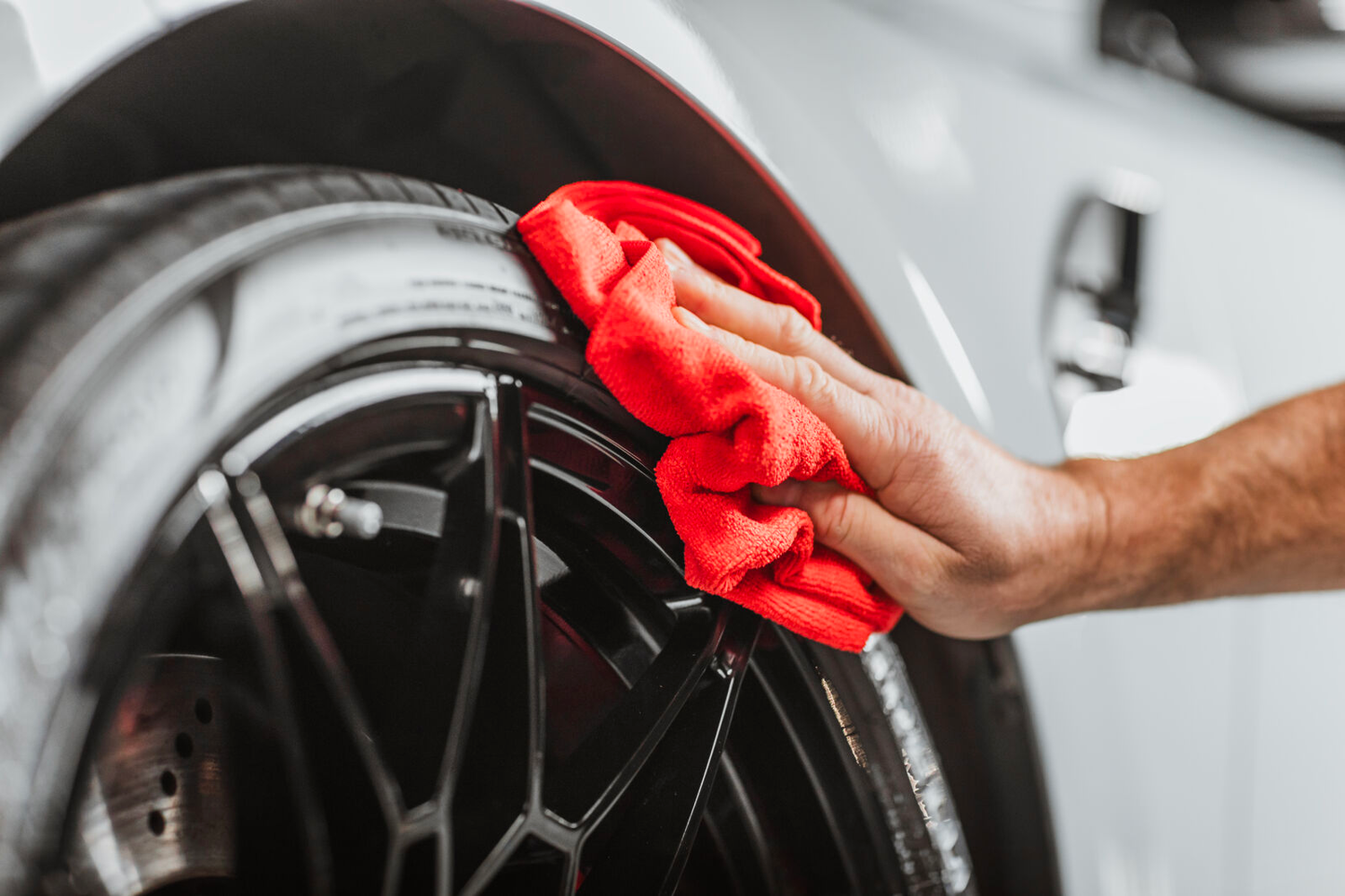 Wheel Cleaner & Tyre Dressing